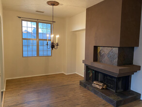 10019 E Mountain View Rd-Unit -2106 in Scottsdale, AZ - Building Photo - Building Photo