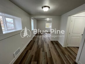 1288 Lake Ave in Idaho Falls, ID - Building Photo - Building Photo