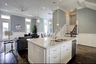 2115 Bidwell Dr in Houston, TX - Building Photo - Building Photo