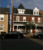 524 2nd Ave, Unit Apartment 1 in Bethlehem, PA - Building Photo