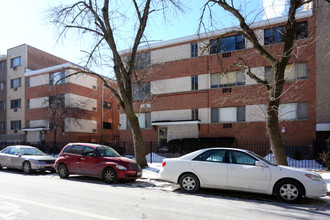 Kenmore Manor in Chicago, IL - Foto de edificio - Building Photo