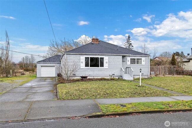 property at 1523 4th Ave NW