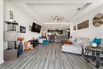 585 Blue Cypress Dr in Groveland, FL - Building Photo - Building Photo