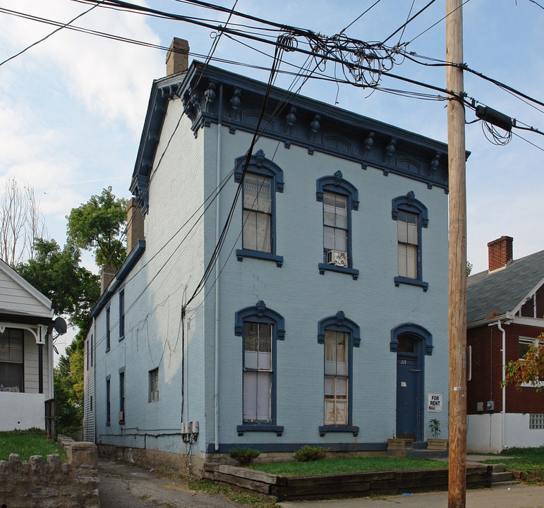 217 E 15th St in Covington, KY - Building Photo