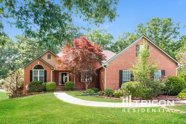 property at 7437 Mason Falls Ct