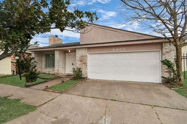 6407 Briar Terrace Dr in Houston, TX - Foto de edificio - Building Photo