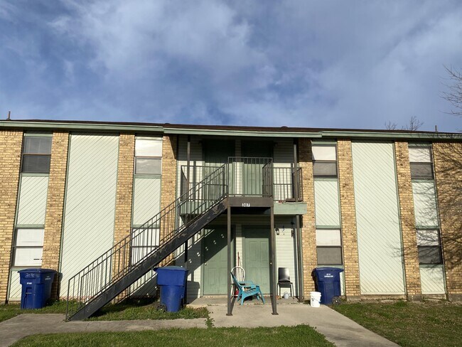 property at 307 Northern Dove Ln