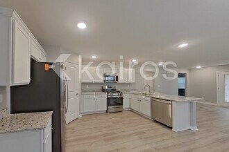 102 Denise Dr in Prattville, AL - Building Photo - Building Photo