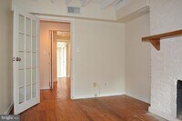 26 E Wheeling St photo'