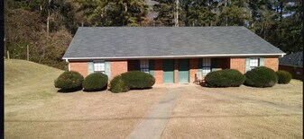 752 Still Lake Dr SW, Unit 752