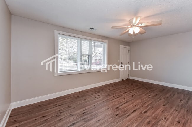 5 Larkin Ct in Columbia, SC - Building Photo - Building Photo