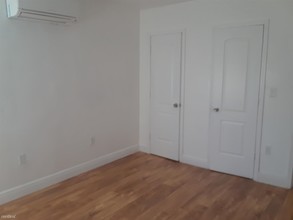 651 NE 86th St-Unit -Apt 1 in Miami, FL - Building Photo - Building Photo