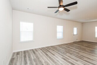 409 Egret Ct in Hoschton, GA - Building Photo - Building Photo