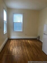 49 S Huntington Ave in Boston, MA - Building Photo - Building Photo