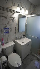 935 SW 11th Ave in Miami, FL - Building Photo - Building Photo