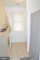 129 W Miner St in West Chester, PA - Building Photo