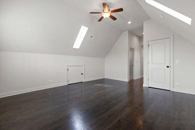 3123 N California Ave in Chicago, IL - Building Photo - Building Photo