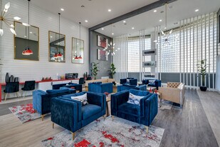 Estates at Avenstar in Houston, TX - Building Photo