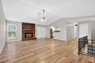 12117 Castilon Ave in St. Louis, MO - Building Photo - Building Photo