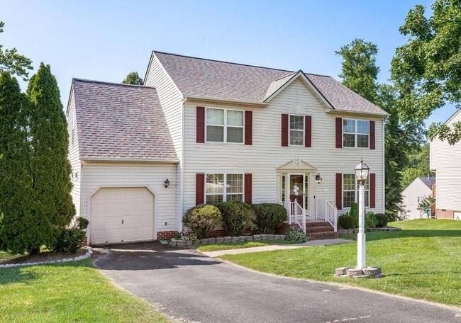 4208 Mylan Rd in Richmond, VA - Foto de edificio - Building Photo