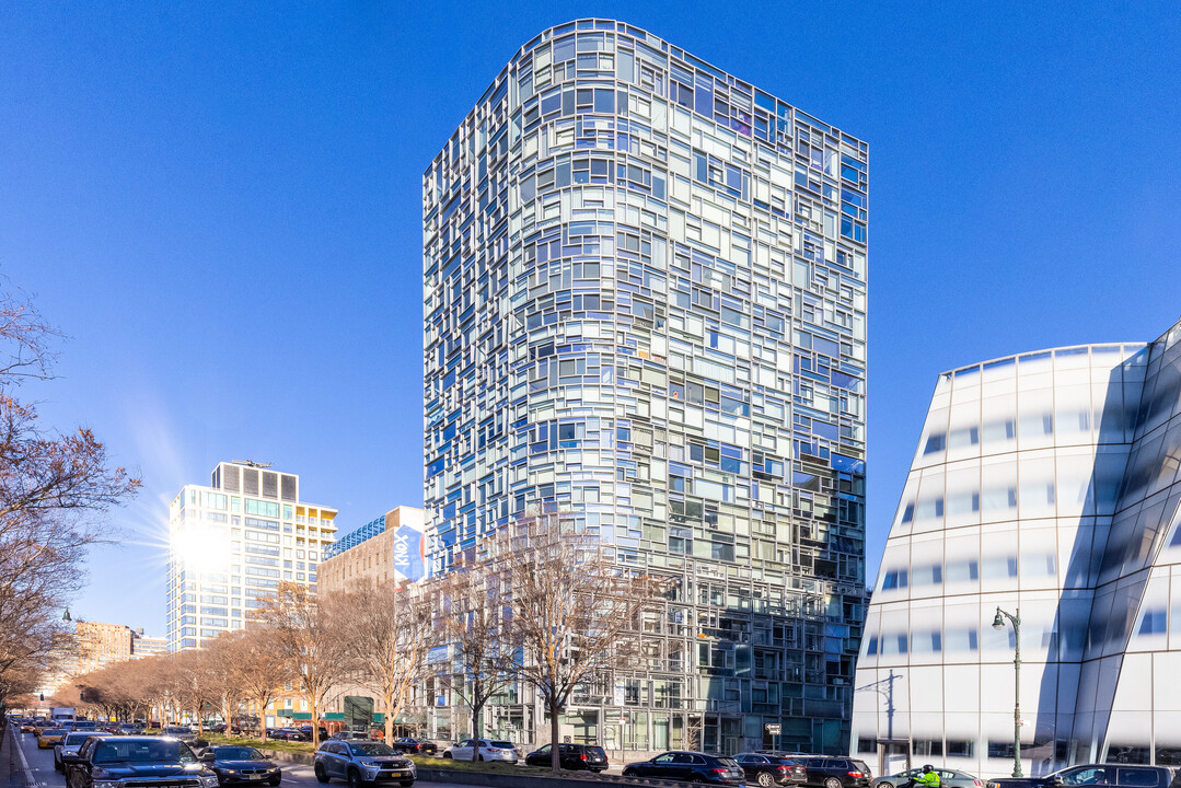 Nouvel Chelsea in New York, NY - Building Photo