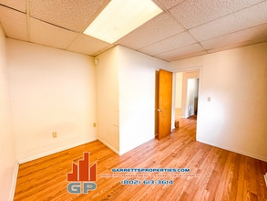 56 Church St in St Johnsbury, VT - Building Photo - Building Photo