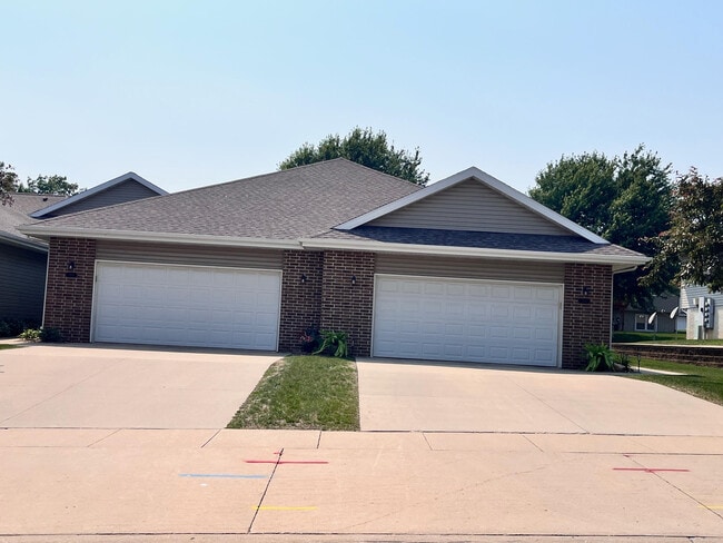 property at 1518 Aspen Dr