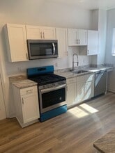 4 Kosciusko Way in Pittsburgh, PA - Foto de edificio - Building Photo