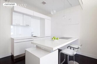 111 Fulton St in New York, NY - Building Photo - Building Photo
