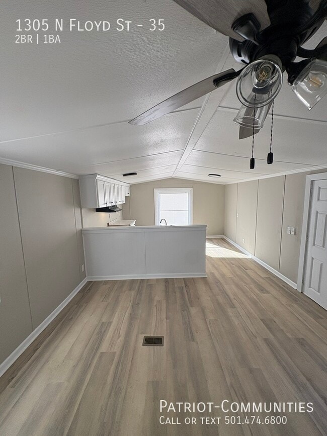 1305 N Floyd St in Jonesboro, AR - Building Photo - Building Photo