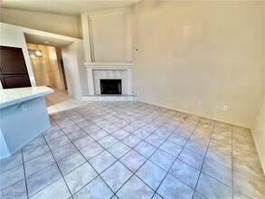 8420 Airmont Ct in Las Vegas, NV - Building Photo - Building Photo