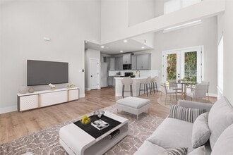 2398 Valley Dr in Brenham, TX - Building Photo - Building Photo