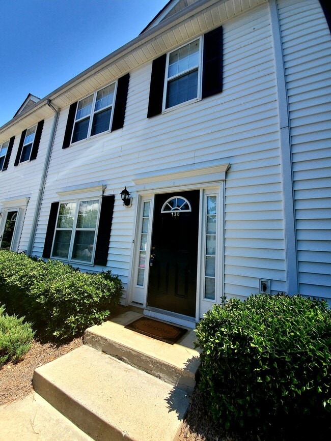 136 Reid Ln in Pineville, NC - Building Photo - Building Photo