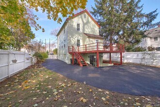 17 Haven Ave in Rye, NY - Building Photo - Building Photo