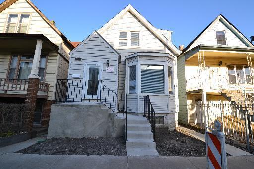 property at 3325 N Kedzie Ave