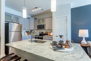 Eagle Landing in Pinehurst, NC - Building Photo