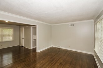 4570 E Dearing Rd in Memphis, TN - Building Photo - Building Photo
