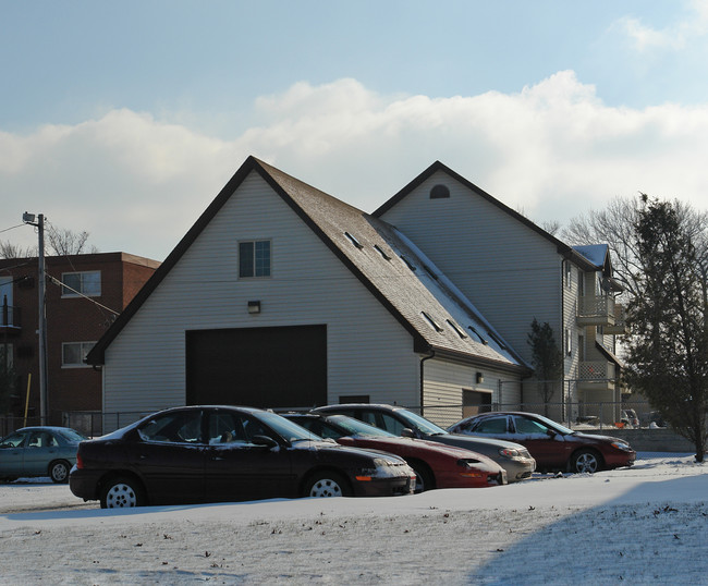 Ventura Apartments in Lorain, OH - Building Photo - Building Photo