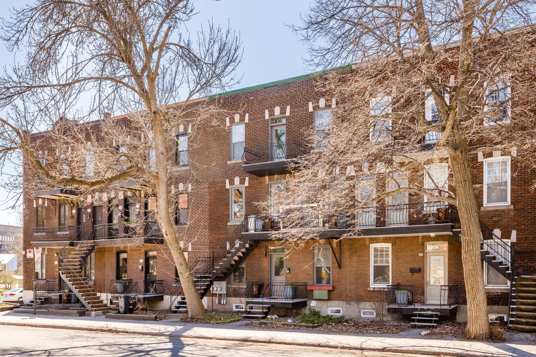 5312 Decelles Av in Montréal, QC - Building Photo