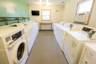 Hawthorne Lofts South in Wilmington, NC - Building Photo - Interior Photo