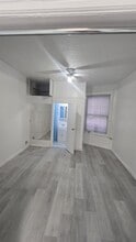 81-10-81-37 37th Ave in Queens, NY - Building Photo - Building Photo