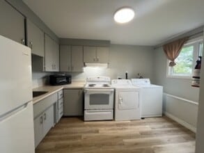 10 Salisbury St in St John's, NL - Building Photo - Building Photo