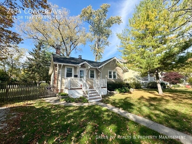 2434 Cowper Ave