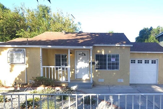 property at 7447 Loma Verde Ave