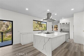 106 Buckskin Rd in Bell Canyon, CA - Building Photo - Building Photo