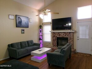 3454 Broken Arrow Dr in El Paso, TX - Building Photo - Building Photo