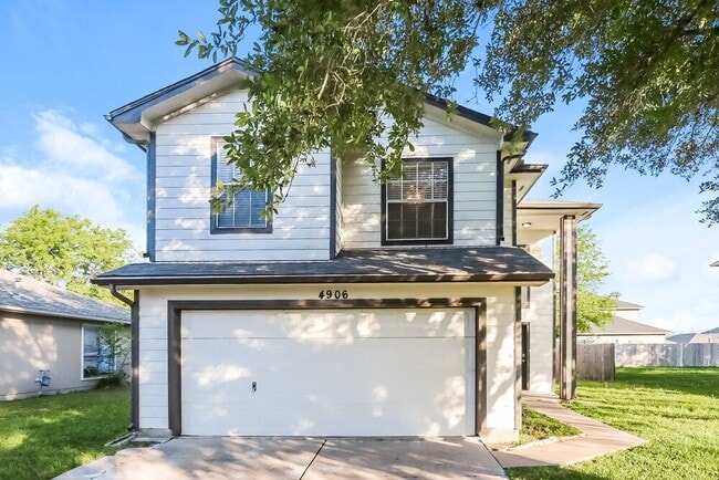 property at 4906 Vancouver Blvd