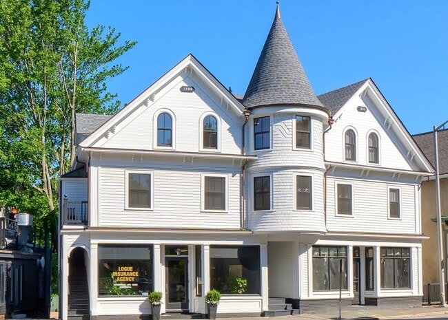 property at 2 School St