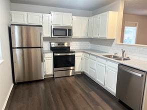 428 SE G St in Bentonville, AR - Building Photo - Building Photo