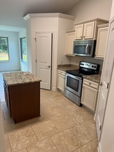 9154 Deer Ln in Navarre, FL - Building Photo - Building Photo